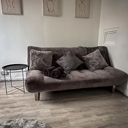 A Stylish In The Heart Of The * Birmingham